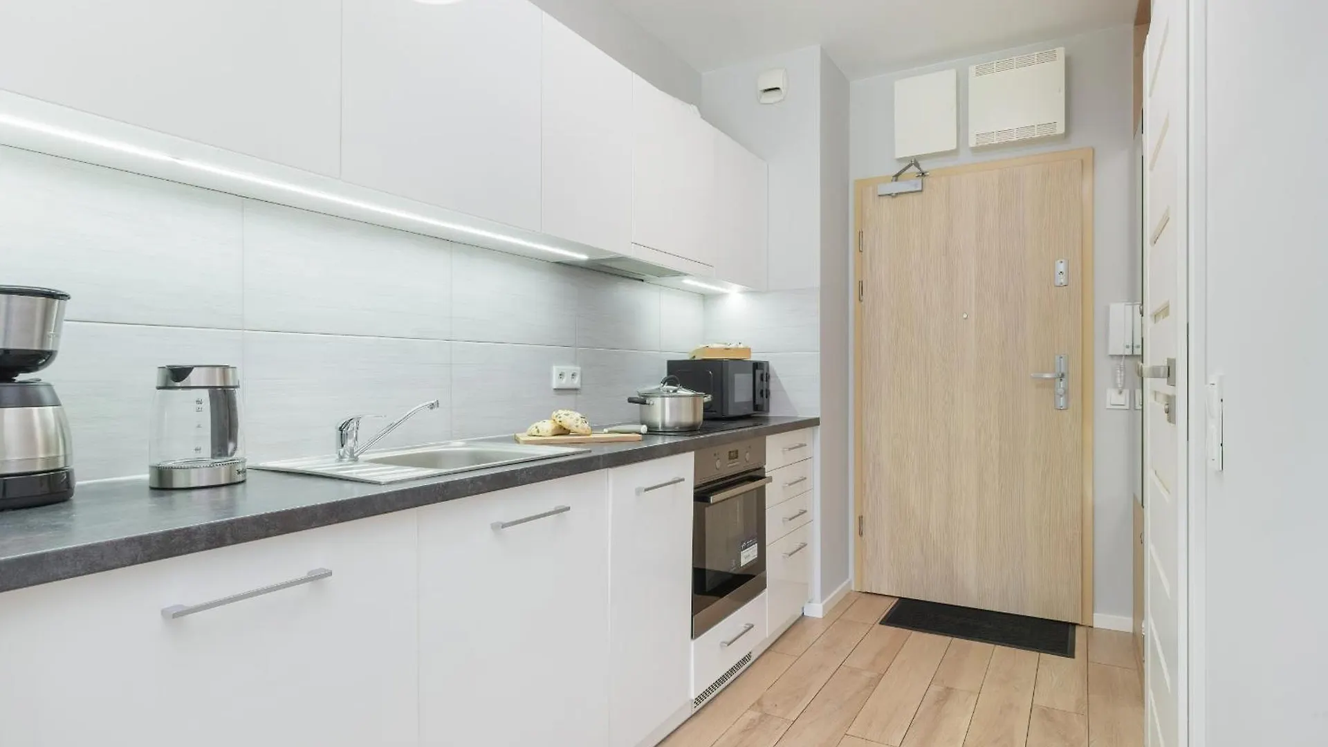 Apartment Przytulne Studio Z Balkonem & Parkingiem By Rent Like Home Gdansk